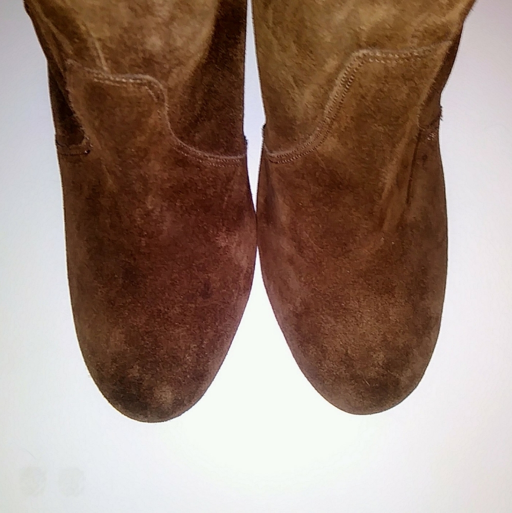 SOLD✨Delman "Riley" Suede Boots - Picture 5 of 8